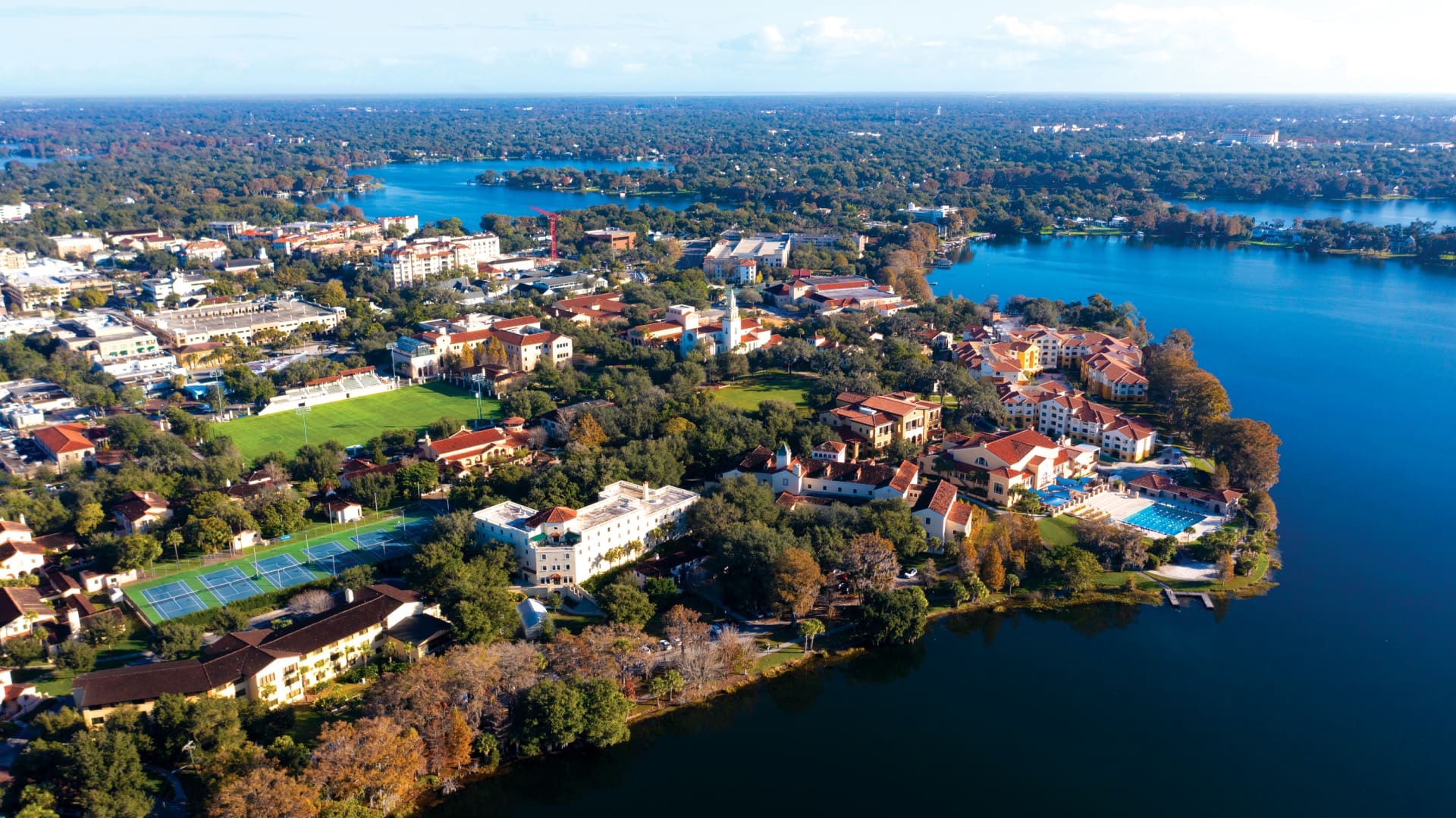Rollins College Mini MBA executive education setting for strategic foresight, operational vitality, stewardship mindset, AI fluency, and senior leader judgment